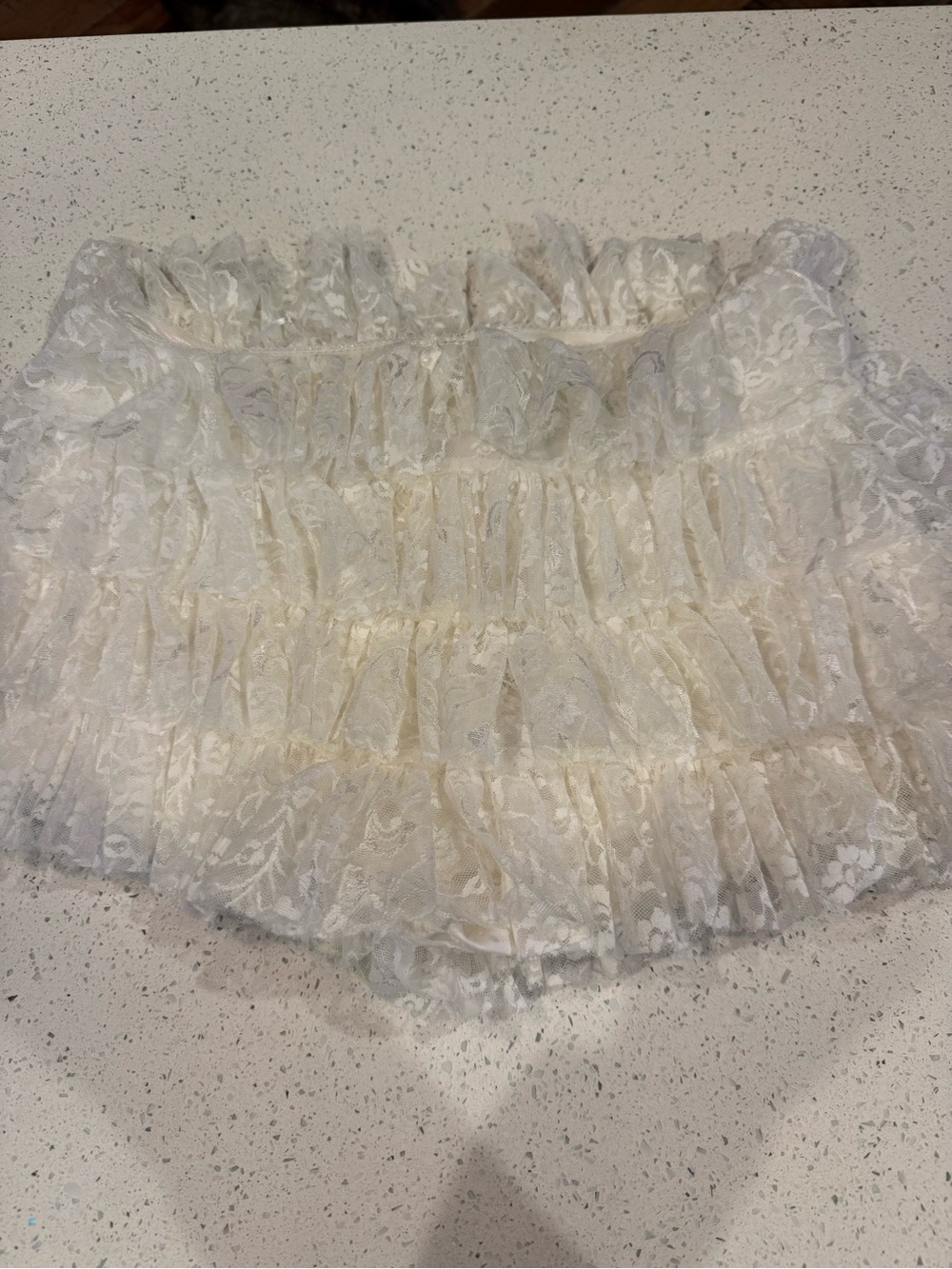 American Threads White Lace Ruffle Shorts - Picture 2 of 5